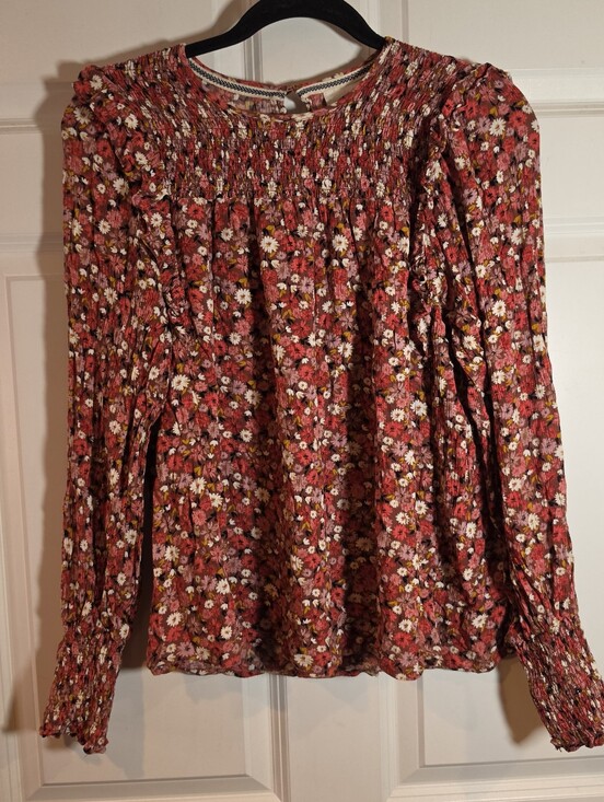 Knox Rose Tops - Knox Rose Smocked Long-Sleeve Blouse - Red And Pink Floral M
